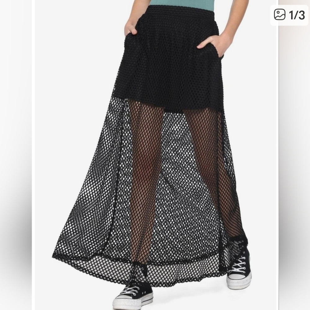 NWT Hot Topic Mega Mesh Overlay Maxi Skirt